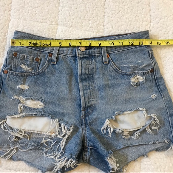 Levi’s Premium 501 distressed cutoff shorts - Picture 5 of 13